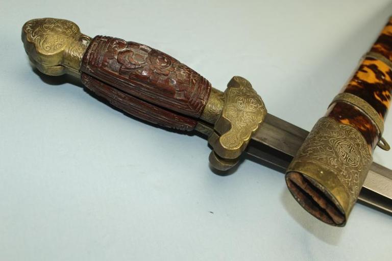 Source: www.swordsantiqueweapons.com