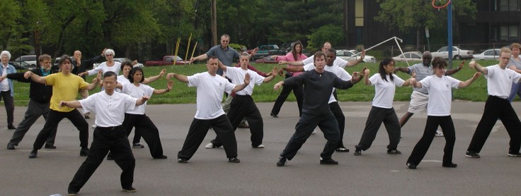 A celebration of the 2011 "world tai chi day."  Source:www.chineseartsalliance.com.