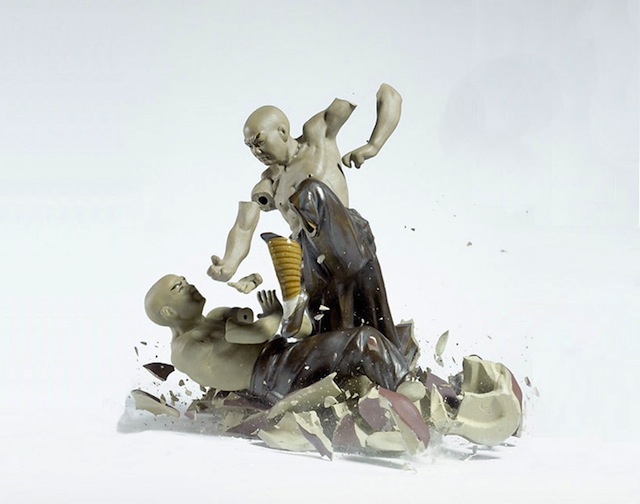 Breaking ceramic action figure by Martin Klimas. Source: http://www.whudat.de/exploding-porcelain-action-figures-by-martin-klimas-7-pictures/