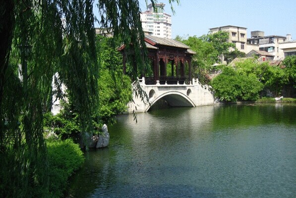 Sightseeing_2_in_Liang_Yuan