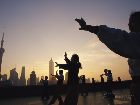tai-chi-on-the-bund-in-the-morning-with-pudong-in-the-background