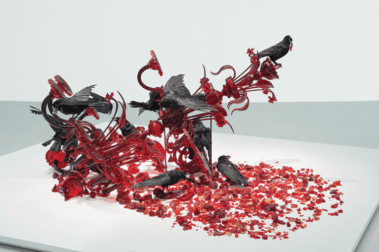 Javier Pérez (Spanish, b. 1968), Carroña (Carrion), Murano, Italy, 2011. Blown glass chandelier, assembled, broken, taxidermied crows. The Corning Museum of Glass.