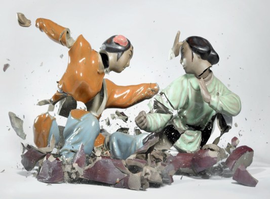 Breaking ceramic figurines by Martin Klimas.